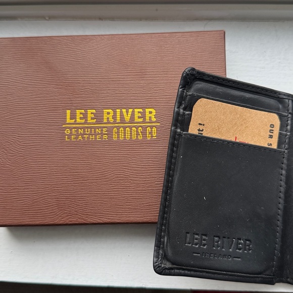 🍀🇮🇪Lee River Ireland men’s Celtic wallet🇮🇪🍀 - Picture 2 of 8